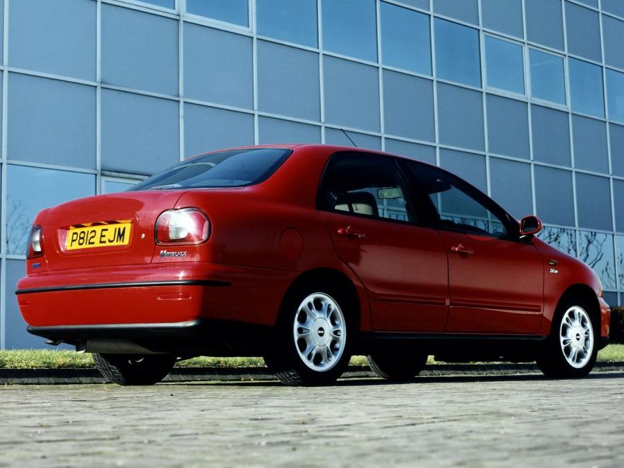  Fiat Marea 1996 года  (UK) (фото 8 из 12)